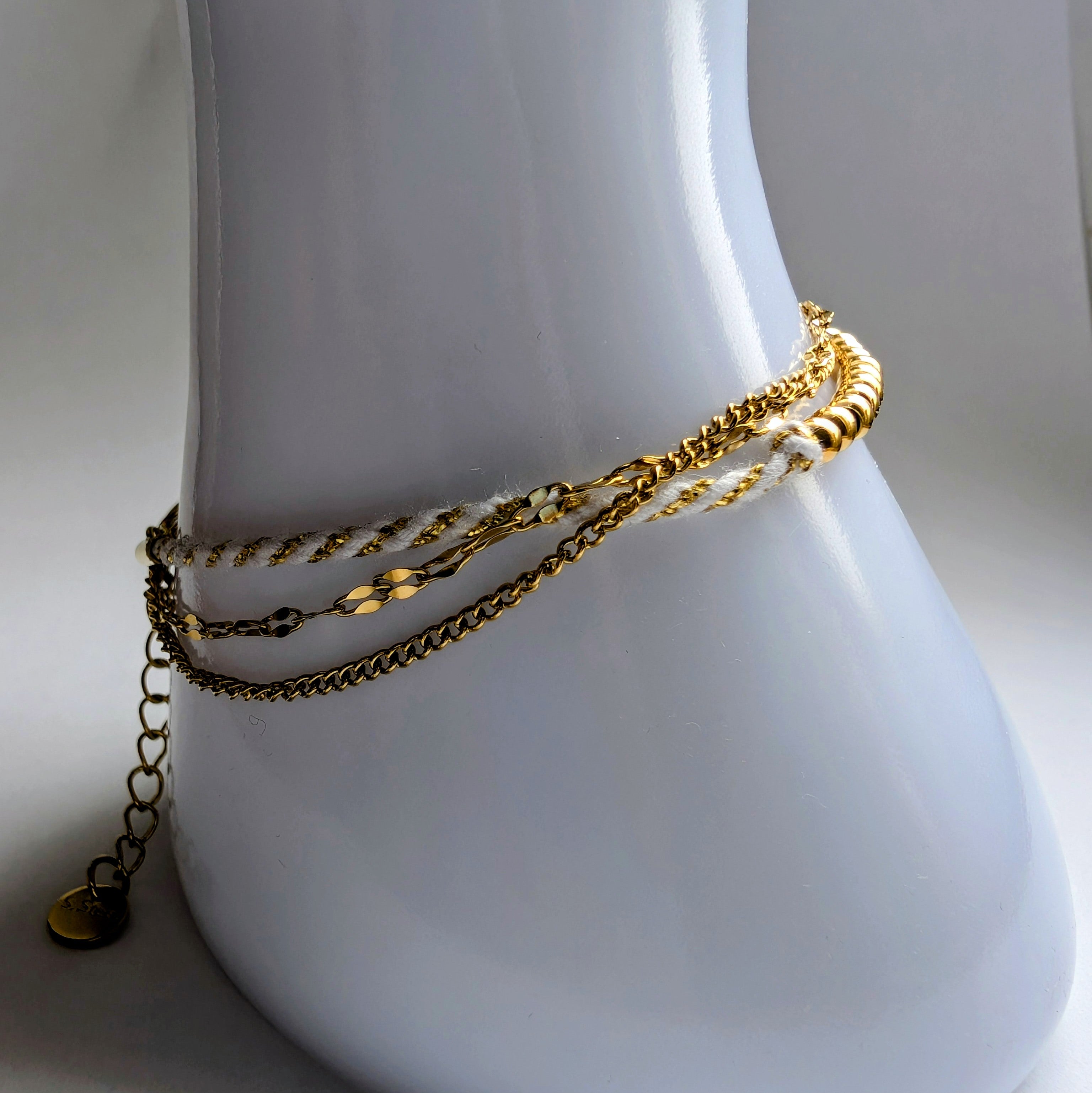 Edelstahl-Armband – Gold, 3-lagig, minimalistisch