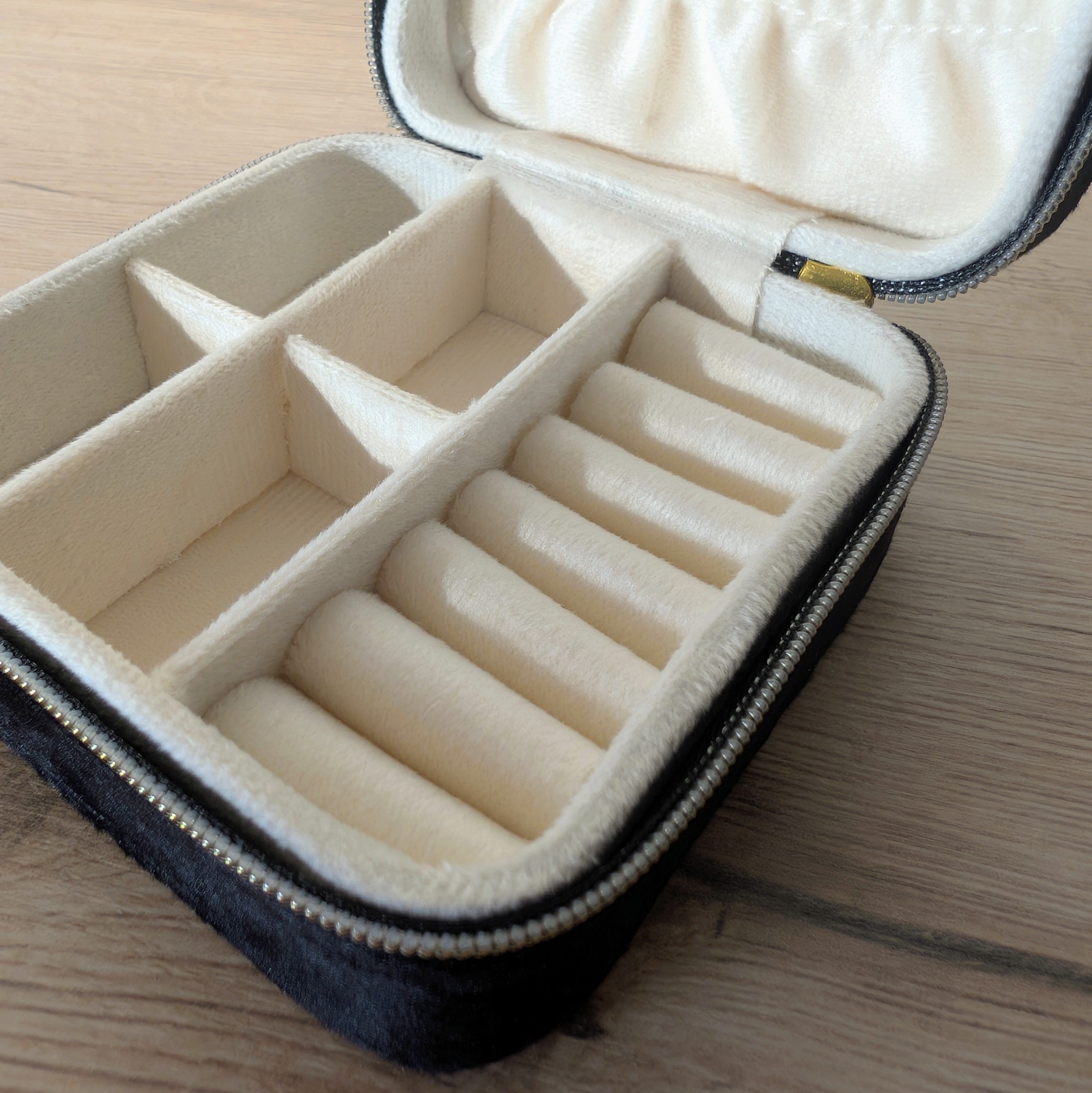 Schmuckcase – quadratisch - schwarz