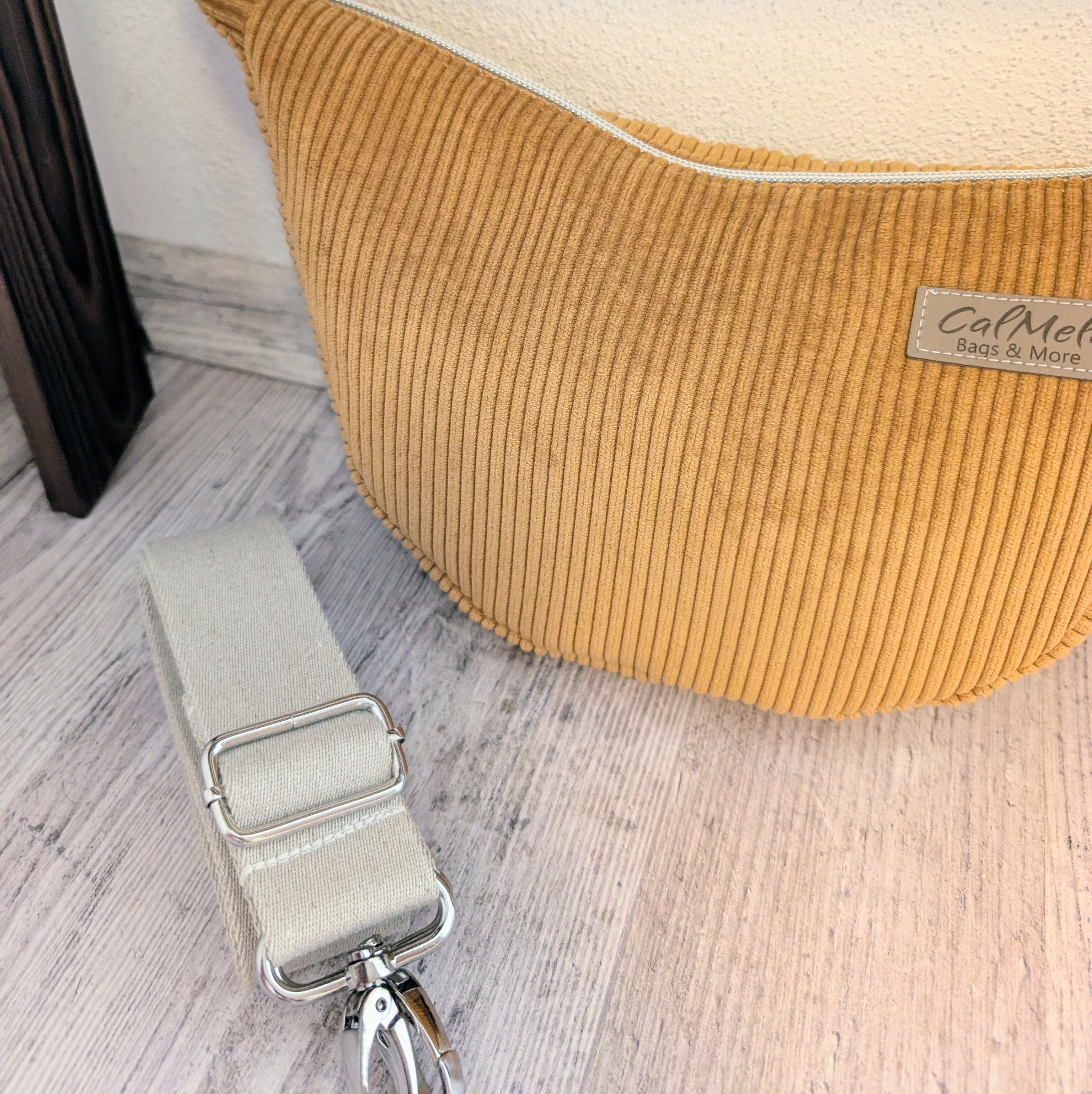 MOONBAG TERRACOTTA – CORD