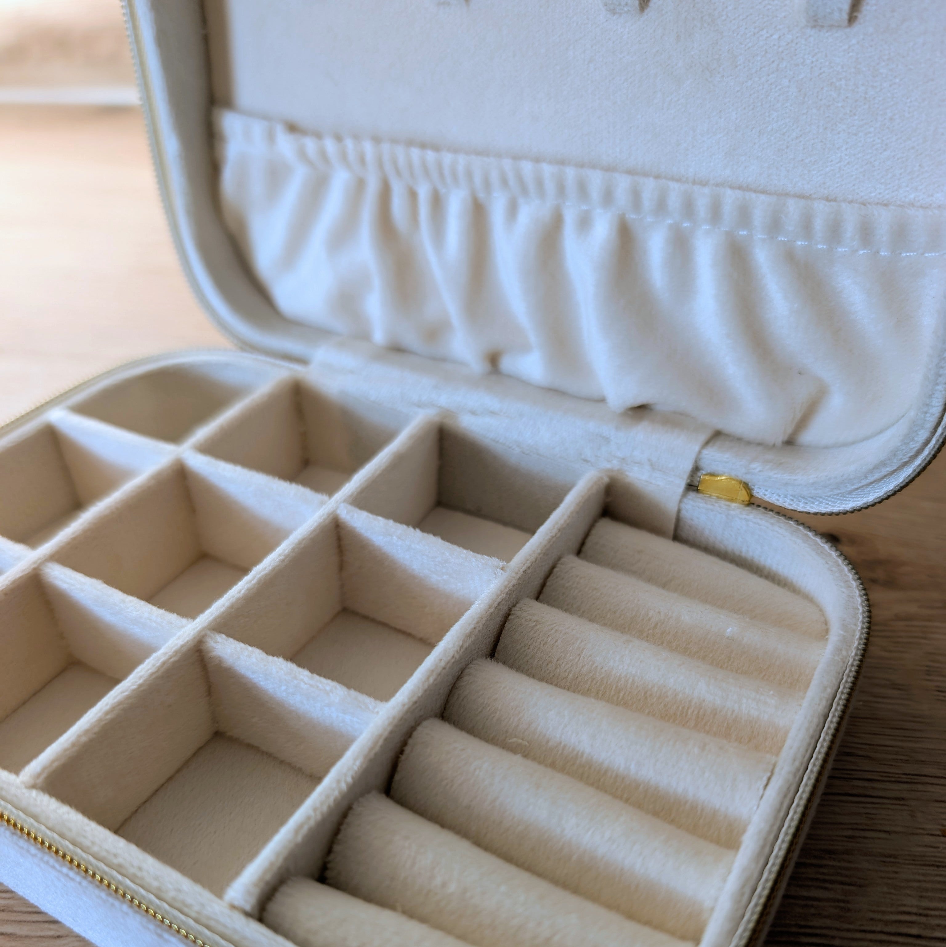 Schmuckcase – rechteckig - Creme