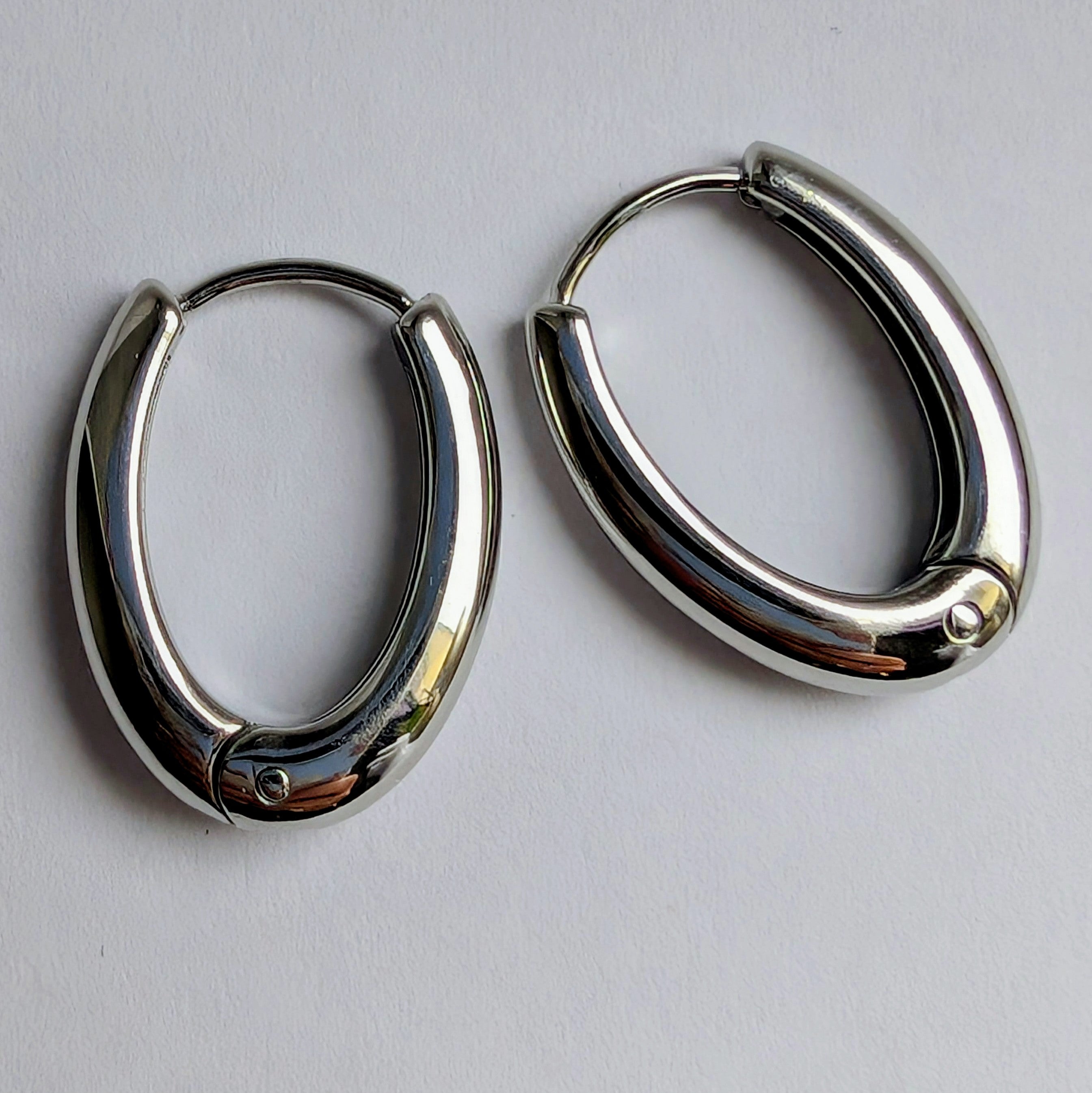 Edelstahl-Ohrringe – Minimalistisch