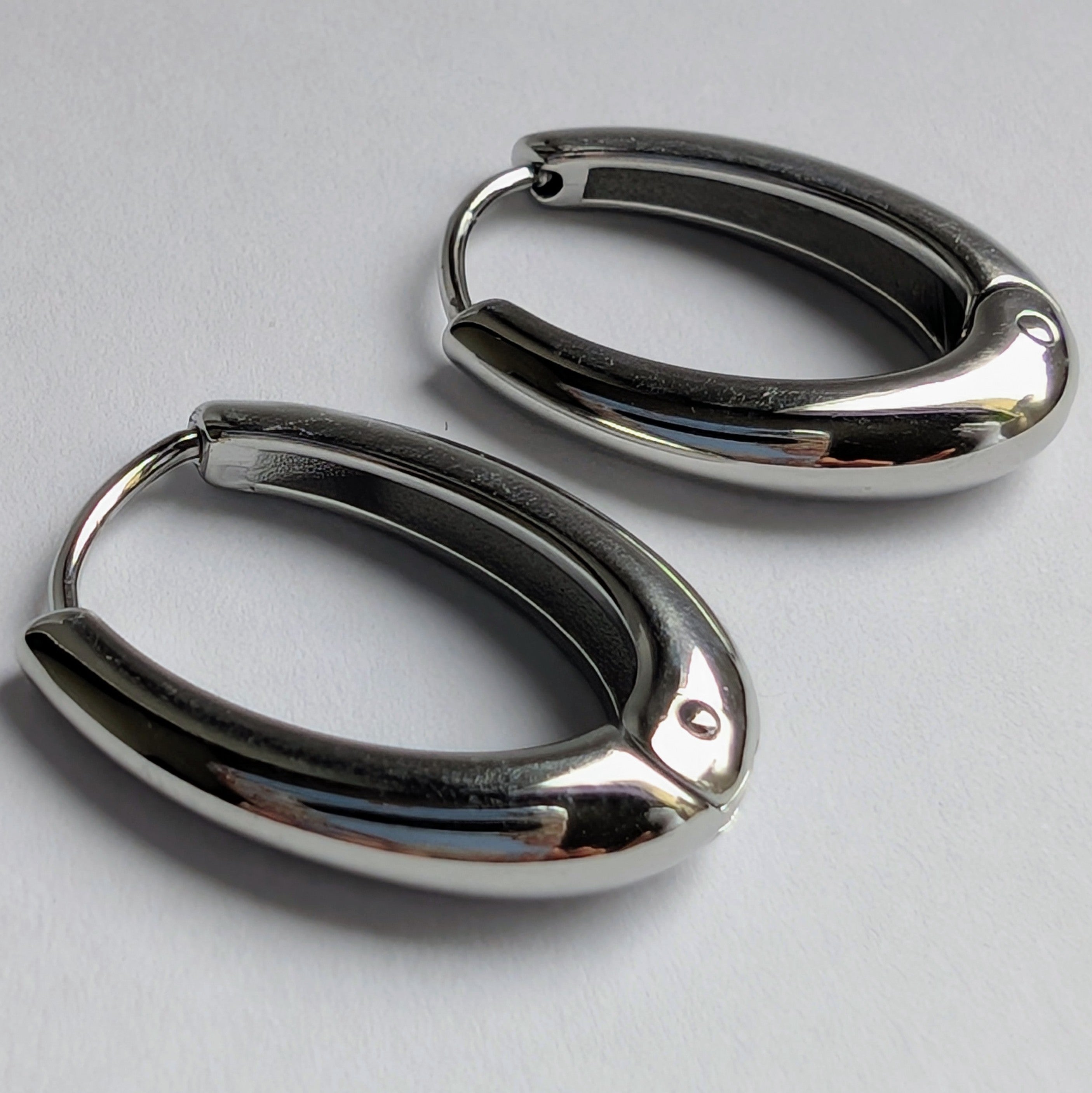 Edelstahl-Ohrringe – Minimalistisch