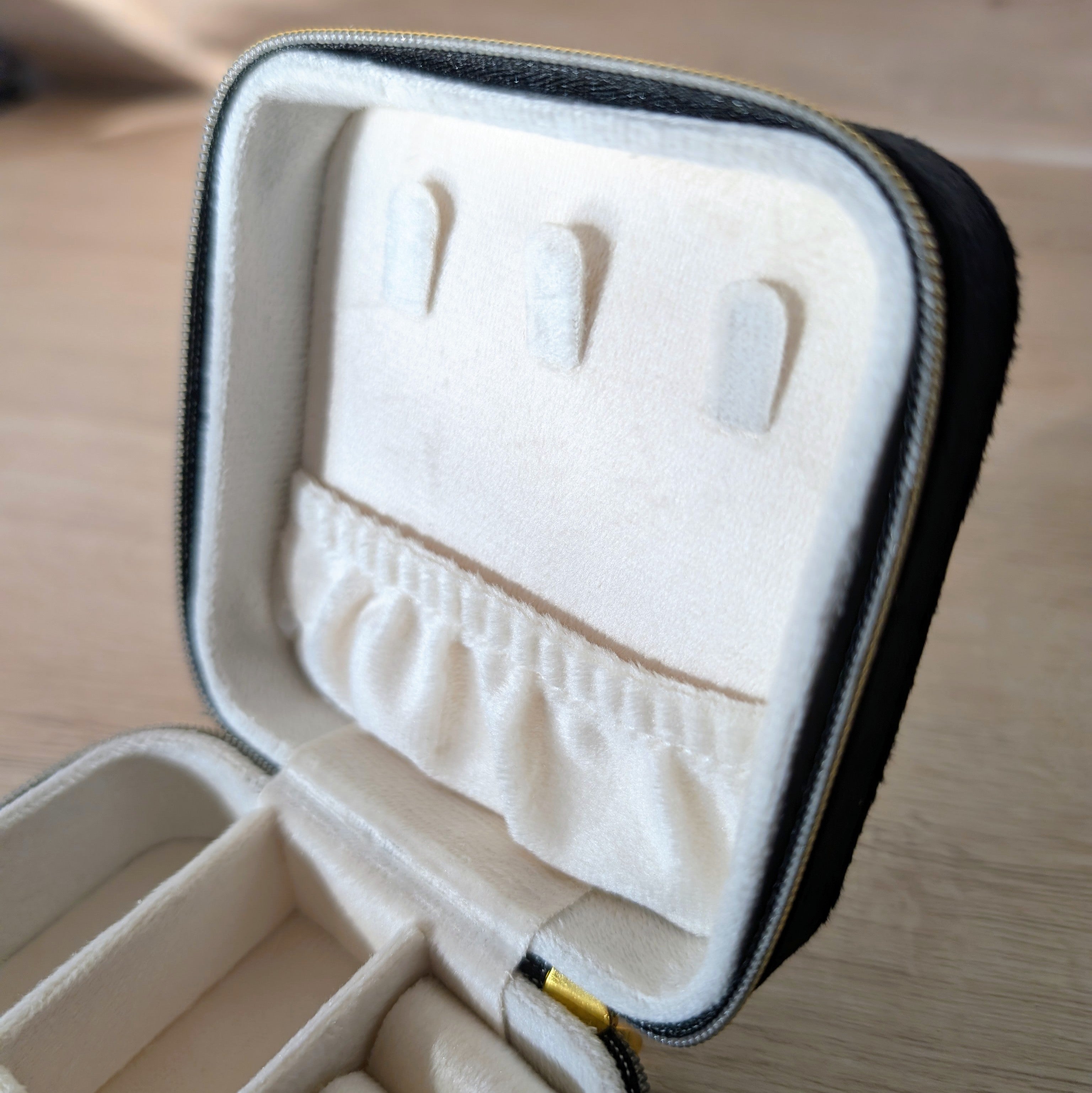 Schmuckcase – quadratisch - schwarz