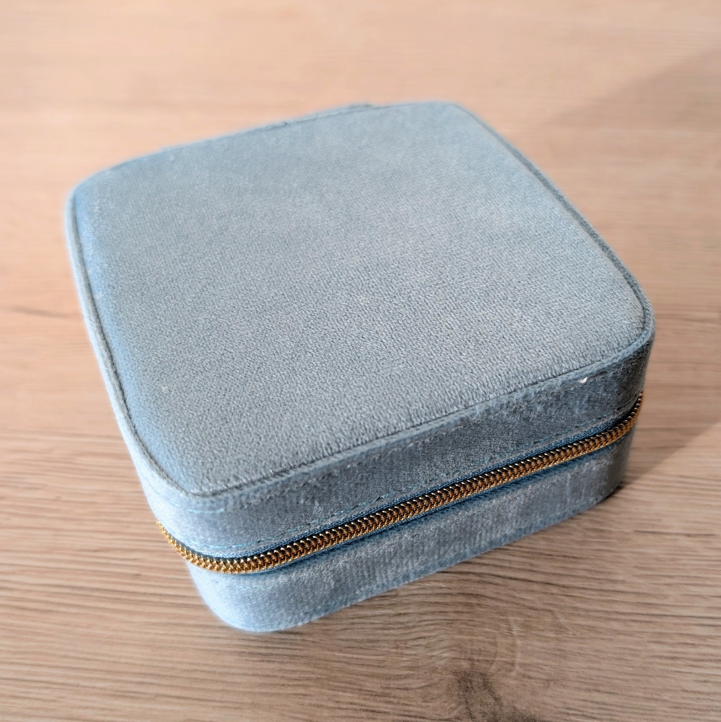 Schmuckcase – quadratisch - Hellblau